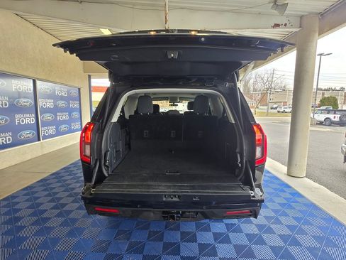 Used 2025 Ford Expedition Max Active image 7