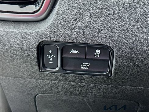 Certified 2023 Kia Sorento SX AWD/4WD image 10