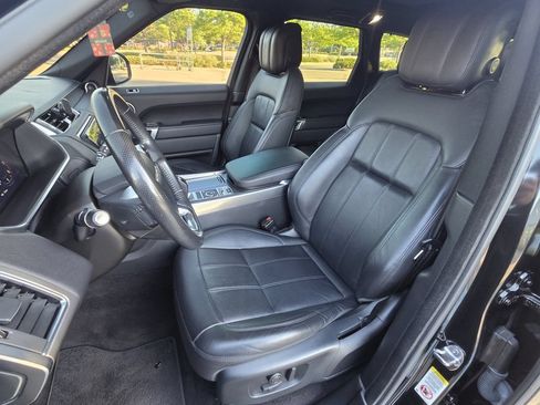 Used 2020 Land Rover Range Rover Sport SE AWD/4WD image 29