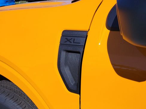 New 2026 Ford Maverick XL FWD image 7