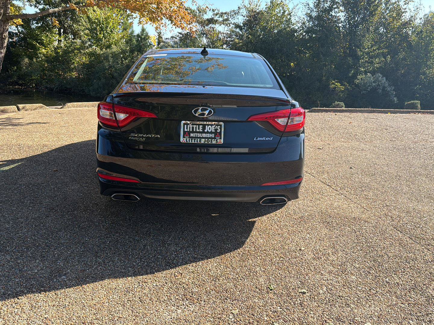 Used 2016 Hyundai Sonata Limited w/ Option Group 04 FWD image 6