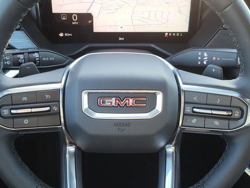 New 2026 GMC Acadia Elevation image 11