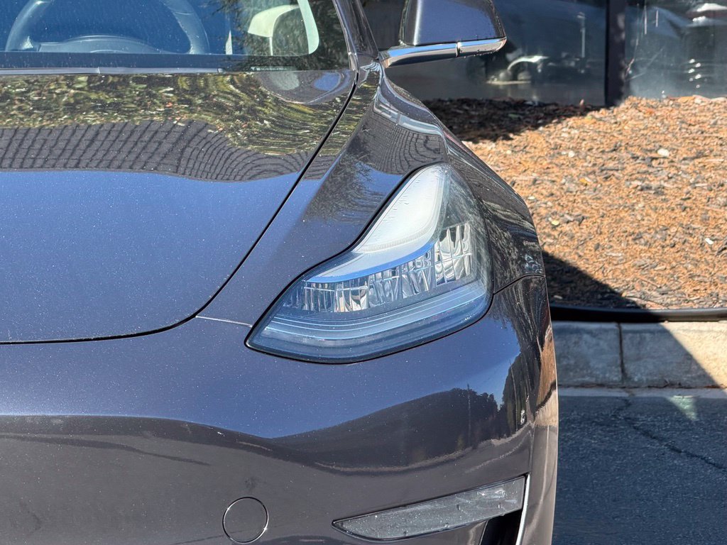 Used 2018 Tesla Model 3 Long Range AWD/4WD image 5