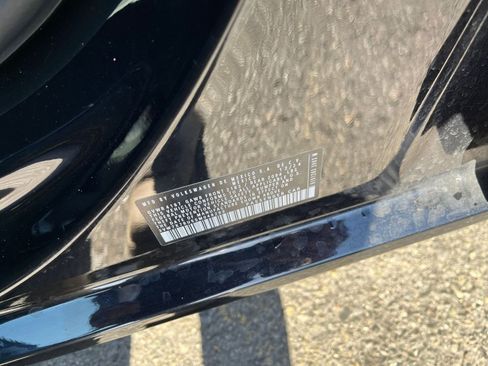 Used 2025 Volkswagen Jetta SE image 29