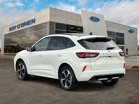 Certified 2024 Ford Escape ST-Line Select w/ Tech Pack #2 AWD/4WD image 3