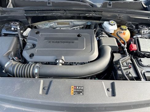 Used 2022 Buick Envision Avenir w/ Technology Package II image 26