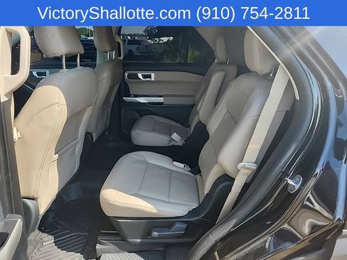 Used 2021 Ford Explorer XLT w/ Equipment Group 202A RWD image 22