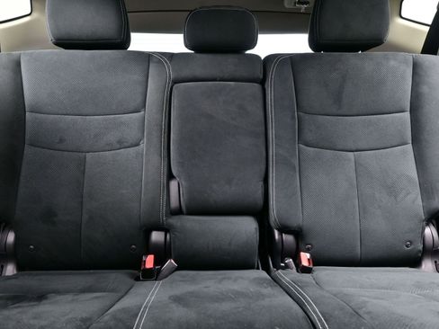 Used 2016 Nissan Murano S w/ Navigation Package image 15