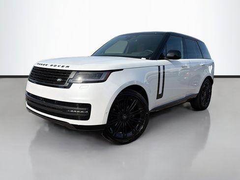 New 2025 Land Rover Range Rover SE image 1