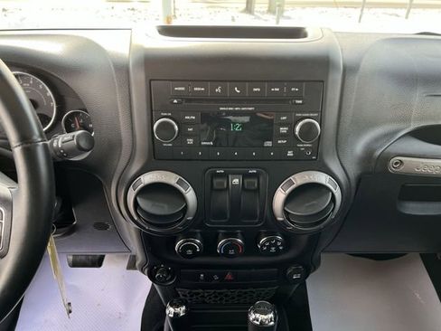 Used 2013 Jeep Wrangler Sport image 15