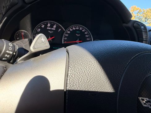 Used 2008 Chevrolet Corvette Coupe w/ Z51 Performance Package image 16