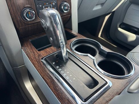 Used 2013 Ford F150 Lariat w/ Mid Equipment Group RWD image 26