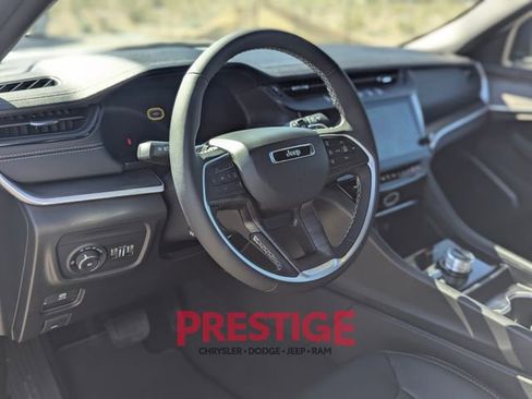 New 2026 Jeep Grand Cherokee L Limited image 11