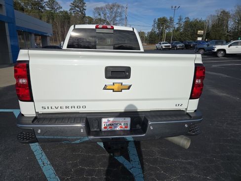 Used 2016 Chevrolet Silverado 2500 LTZ w/ Duramax Plus Package image 7