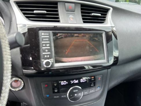 Used 2019 Nissan Sentra SV FWD image 24
