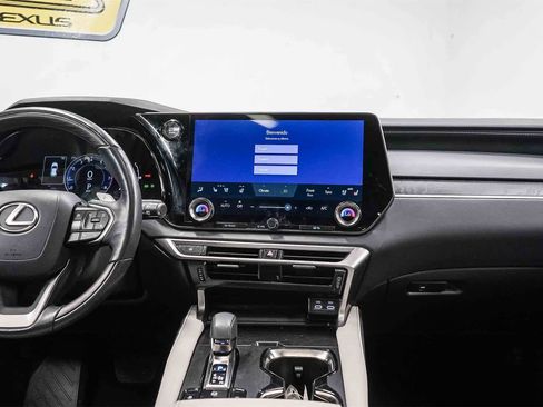 Used 2024 Lexus RX 350 Premium image 13