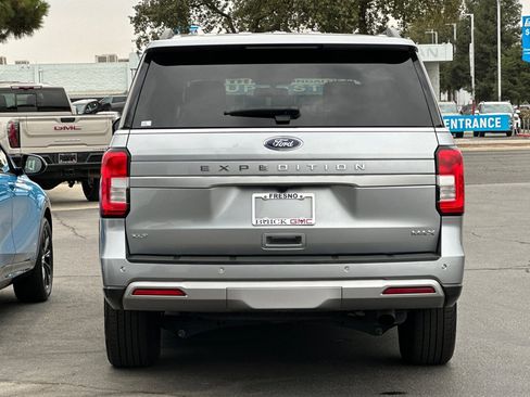 Used 2024 Ford Expedition Max XLT image 5