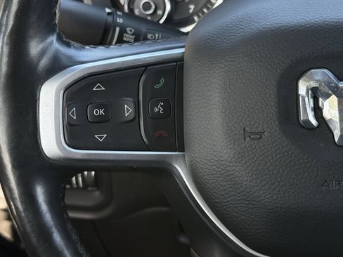 Used 2019 RAM 1500 Big Horn AWD/4WD image 14