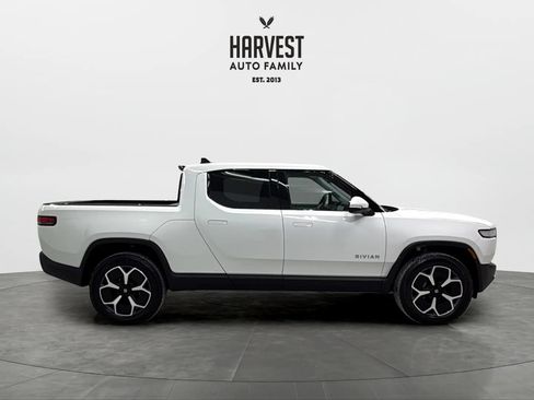 Used 2024 Rivian R1T Adventure AWD/4WD image 8