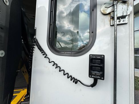 Used 2017 Ford E-350 and Econoline 350 Super Duty w/ Shuttle Bus Prep Package image 48