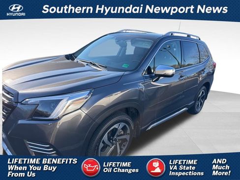 Used 2022 Subaru Forester Touring w/ Popular Package #3 image 1