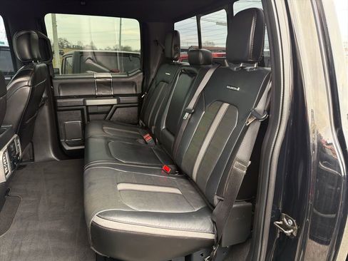 Used 2018 Ford F250 Platinum w/ FX4 Off-Road Package image 22