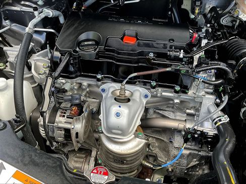 Used 2026 Honda HR-V LX image 29