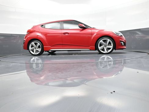 Used 2015 Hyundai Veloster Turbo FWD image 28