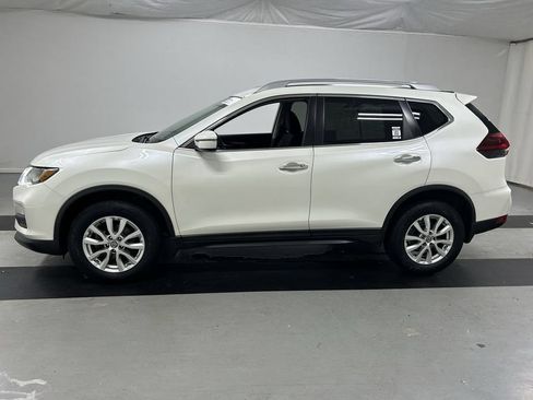 Used 2018 Nissan Rogue SV AWD/4WD image 7