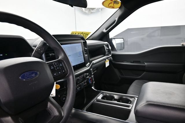 Used 2025 Ford F150 STX w/ Equipment Group 200A Standard AWD/4WD image 17