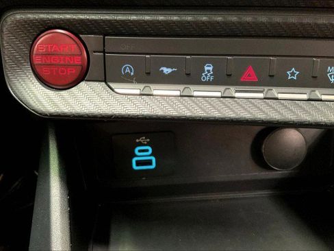 Used 2024 Ford Mustang Coupe image 32