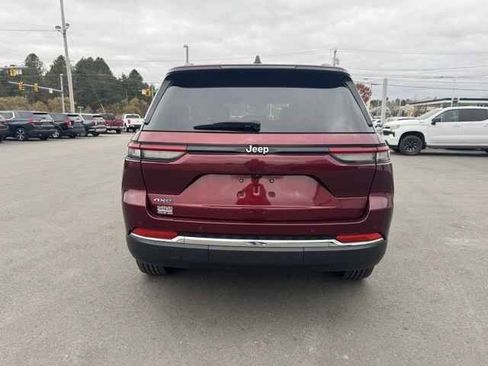 Used 2024 Jeep Grand Cherokee Limited 4xe image 5