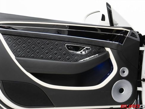 Used 2022 Bentley Continental GT Speed image 23