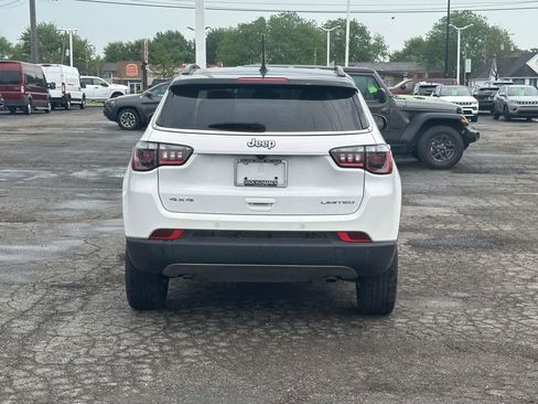 Used 2024 Jeep Compass Limited AWD/4WD image 5