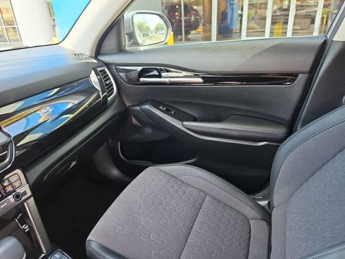Used 2026 Kia Seltos S AWD/4WD image 22