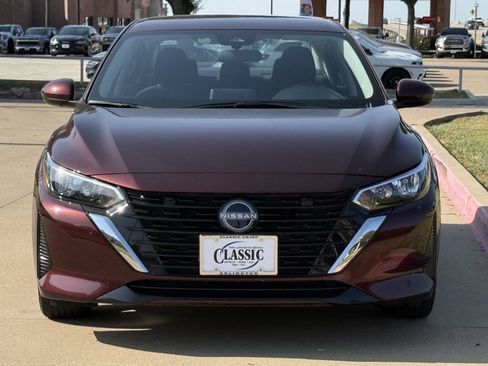 Used 2025 Nissan Sentra SV FWD image 7