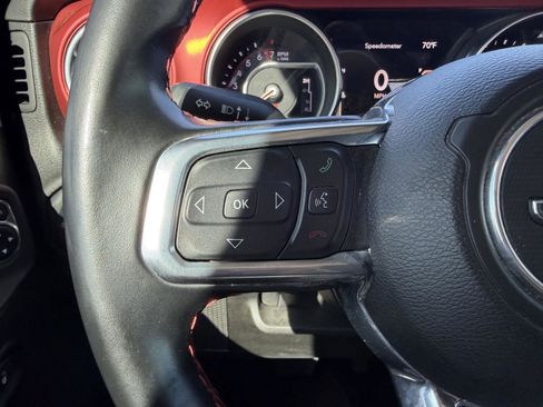 Used 2021 Jeep Gladiator Rubicon AWD/4WD image 32