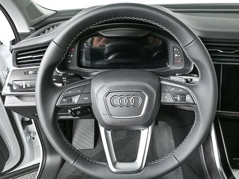 New 2025 Audi Q7 3.0T Premium Plus image 9