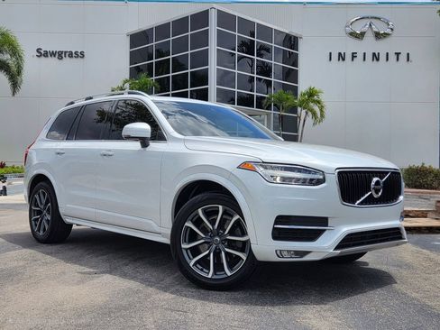 Used 2019 Volvo XC90 T5 Momentum w/ Protection Package Premier FWD image 1