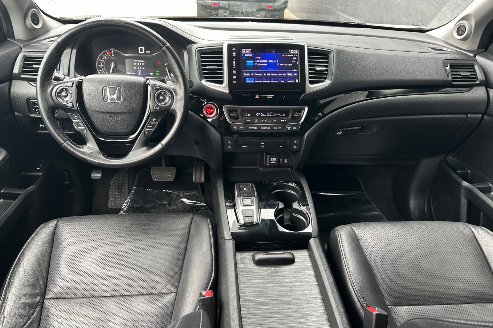 Used 2018 Honda Pilot Elite image 3