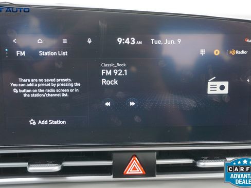 Used 2023 Hyundai Elantra SEL w/ Convenience Package FWD image 28