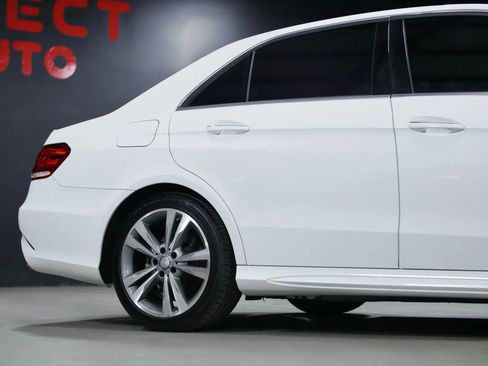 Used 2014 Mercedes-Benz E 350 Sedan w/ Premium 1 Package image 10