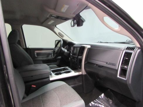 Used 2016 RAM 1500 Big Horn AWD/4WD image 17