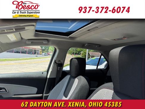 Used 2015 Chevrolet Equinox LT FWD image 11