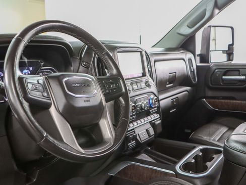 Used 2022 GMC Sierra 2500 Denali image 26