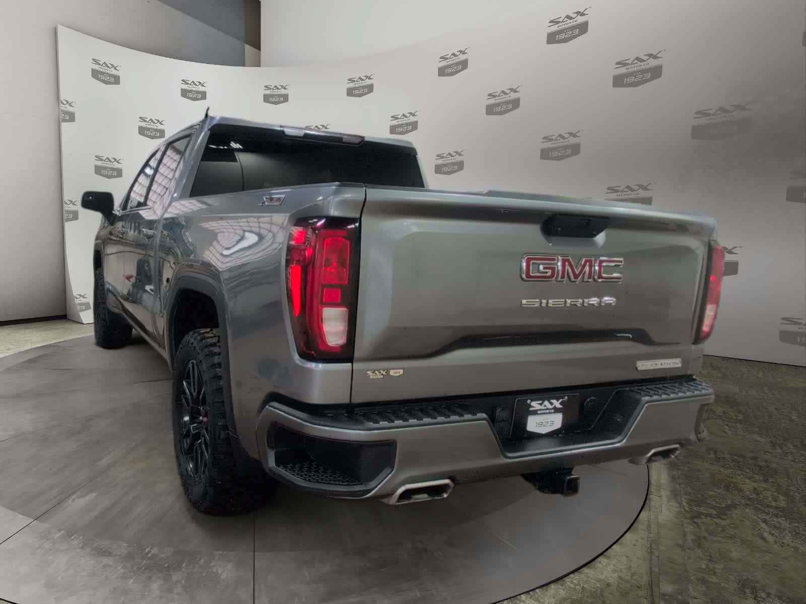 Used 2020 GMC Sierra 1500 Elevation w/ Elevation Value Package AWD/4WD image 3