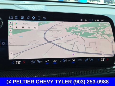 Used 2025 Chevrolet Traverse High Country FWD image 28