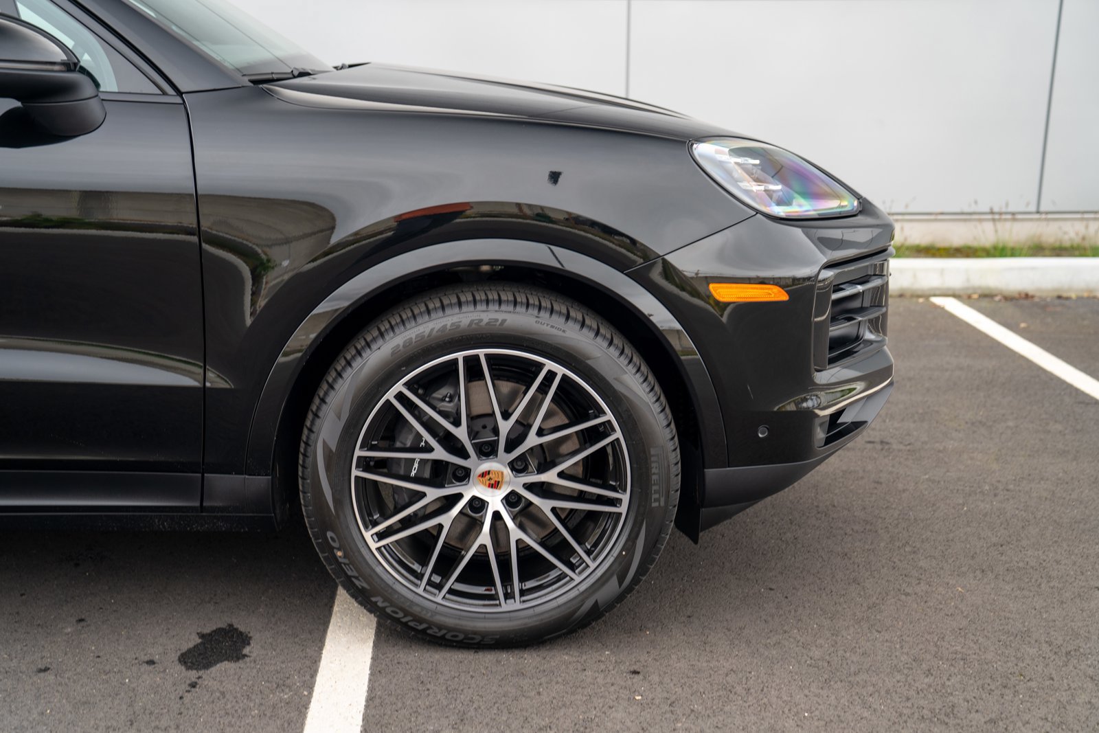 Certified 2026 Porsche Cayenne AWD/4WD image 9