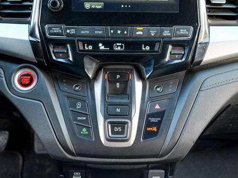Used 2023 Honda Odyssey Sport image 49