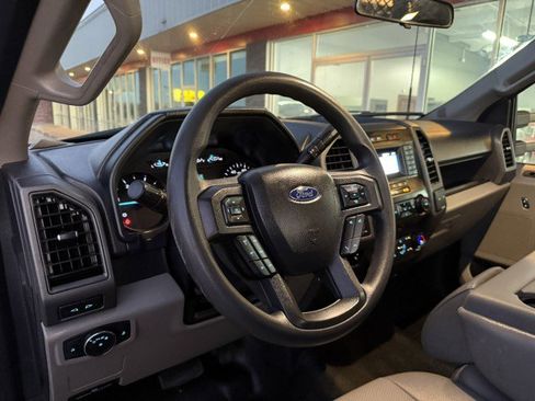 Used 2022 Ford F550 4x4 Regular Cab Super Duty image 26